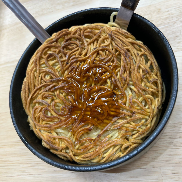 「焼き油そば並盛」@焼き油そば専門店 焼爺の写真