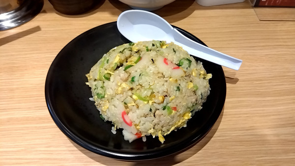 「半チャーハン（セットチャーハン　４５０円）」@茨城豚骨 美しょうの写真