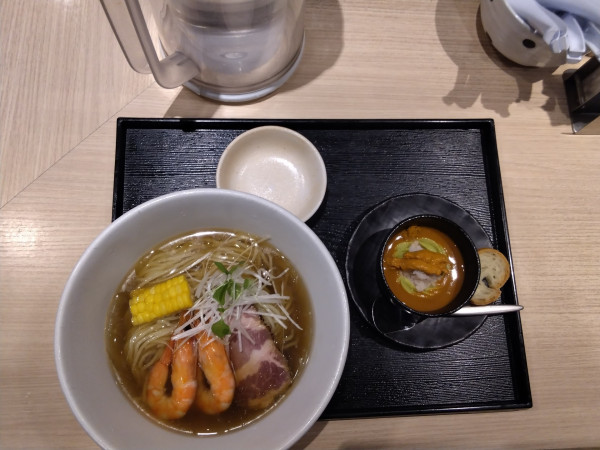 「伊勢海老の冷やし麺とウニ・ズワイガニのビスク添え」@麺屋 一燈の写真