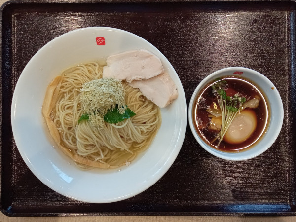 「特製鶏つけそば」@中華そば 髙野 ベイサイド店の写真