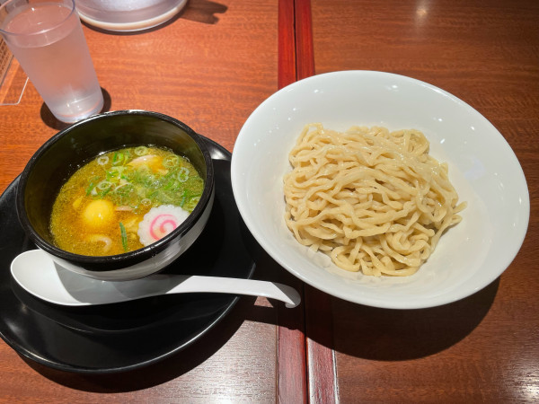 「金のつけ鶏中華」@鶏中華 新旬屋本店 ラーメンスクエア立川店の写真