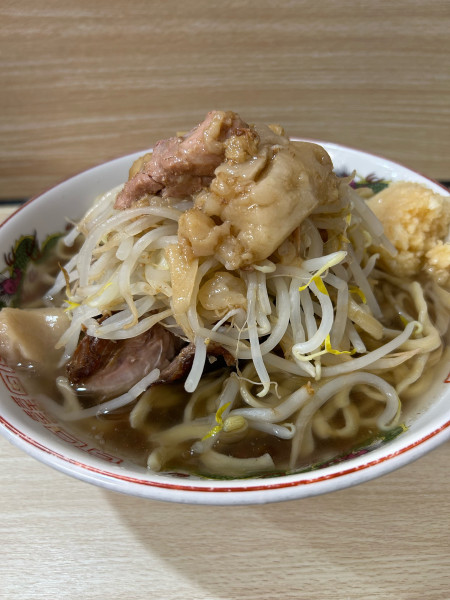 「小ラーメン　生卵」@夢を語れ 八王子の写真