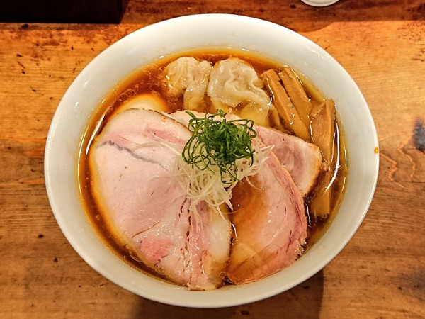 「特製中華そば（麺大盛り）」@中華そば しば田の写真