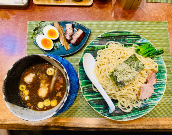 「特製醤油つけめん(大)【1450円】」@らーめん 梶原の写真