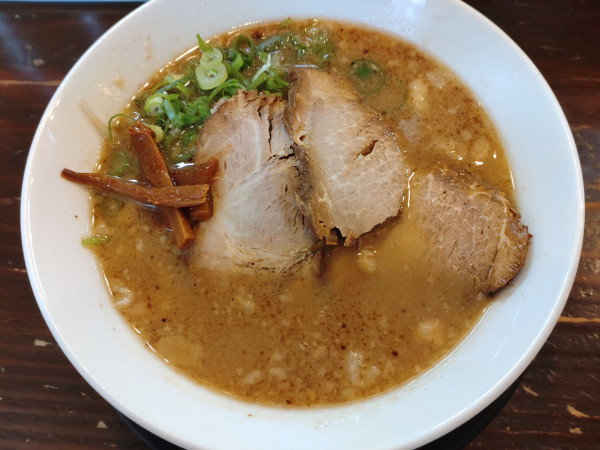 「跳満らーめん　８８０円」@ラーメン 跳満の写真