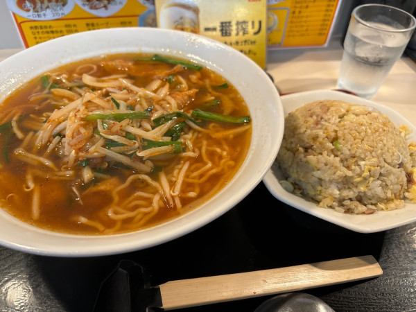 「立山ラーメンセット」@ラーメン ロッジの写真