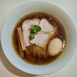 鶏そば　味玉（900円）