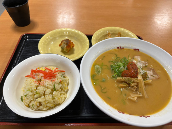 「辛味噌ラーメン」@大衆食堂 半田屋 サンシャインスクウェア小名浜店の写真
