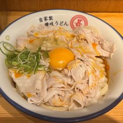 肉たまぶっかけRED冷、大盛