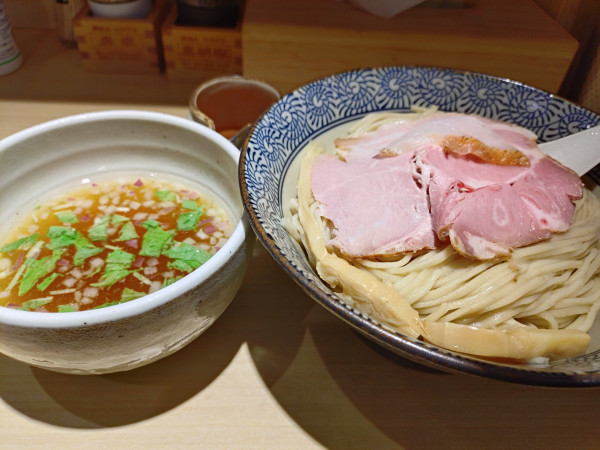 「金目鯛つけ麺、大盛り」@中華そば 導の写真