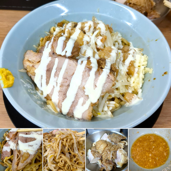 「汁なし(小)＋コロコロ叉焼＋ガリマヨ＝1300円」@俺の生きる道 入谷店の写真