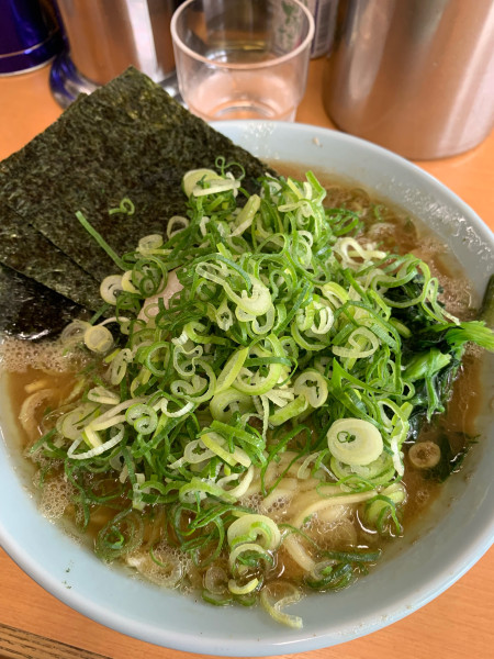 「ラーメン中盛り 900円」@横浜らーめん 武蔵家 綾瀬店の写真