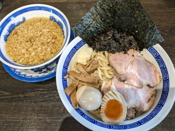 「特製背脂ニンニク煮干しつけソバ」@Miya De La Soulの写真