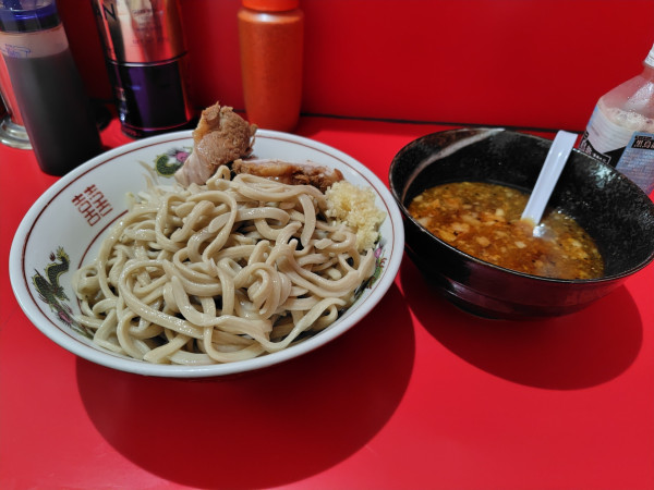 「小ラーメン￥850＋つけ麺￥100」@ラーメン二郎 千葉店の写真