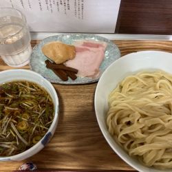 つけめん（醤油）+ワンタン