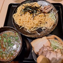 つけ麺全部のせ