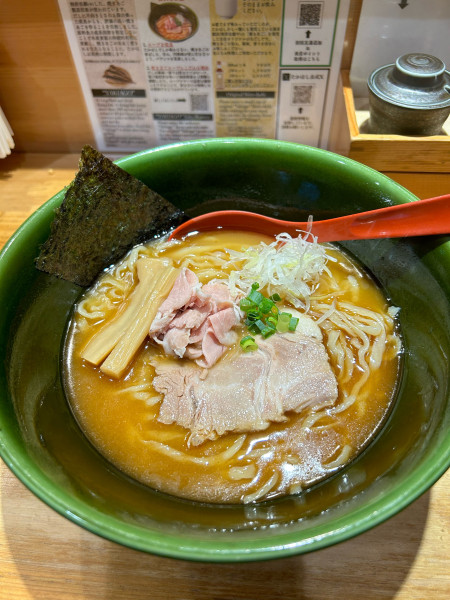 「焼きあご塩らー麺」@焼きあご塩らー麺 たかはし 上野店の写真