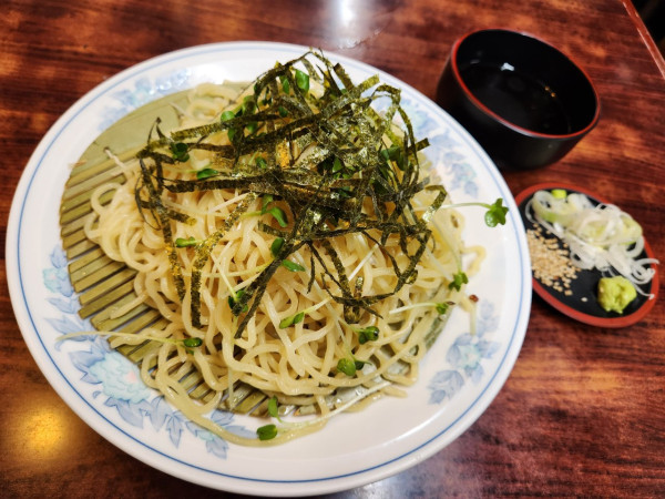 「ざるラーメン 大盛」@ラーメン日本一の写真