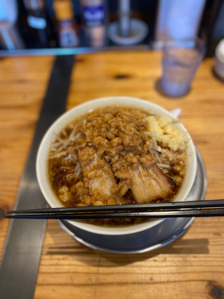 「オノ二郎」@ぶらっくラー麺 しょうや 神辺店の写真
