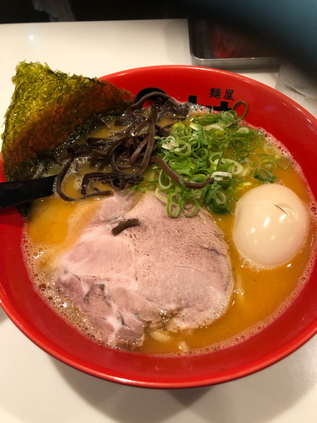 「赤ラーメン」@麺屋 のすけの写真