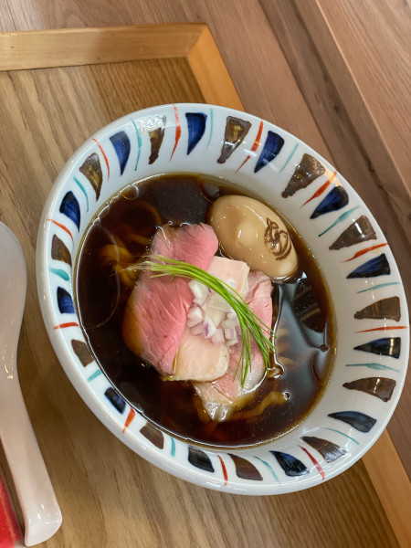 「淡麗えびそば醤油(自家製粉・自家製麺)＋味玉」@えびそば 緋彩の写真