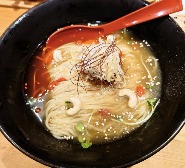 「期間限定　焼きあご冷し担々麺」@焼きあご塩らー麺 たかはし 上野店の写真
