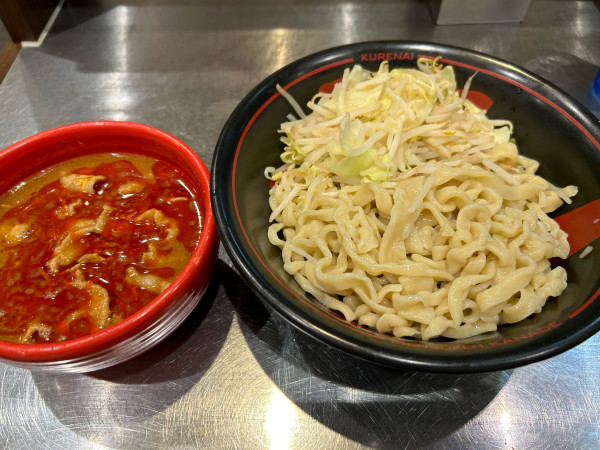「紅つけ麺+バラ肉増し」@麺創研 紅 府中の写真