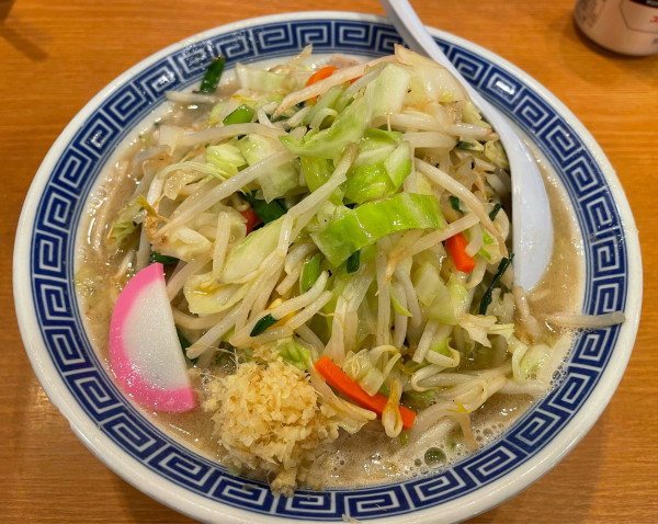 「タンメン」@トナリ 丸の内店の写真