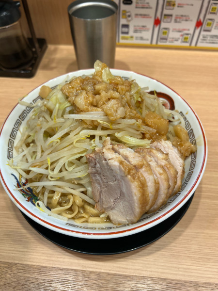 「小ぶた(ヤサイアブラマシマシ)」@豚山 五反田店の写真