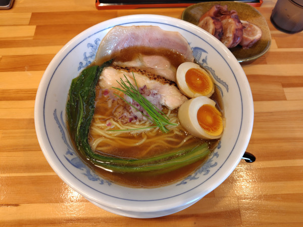 「魚介出汁の中華蕎麦1200円（この日限定）」@粋な中華蕎麦 みらいの写真