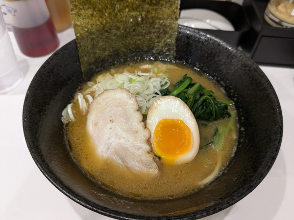 「醤油そば850円」@朝霞ラーメン 豚恋食堂の写真