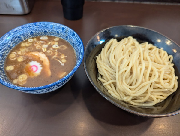 「濃厚つけ麺　中盛980円」@麺屋 ながとみの写真