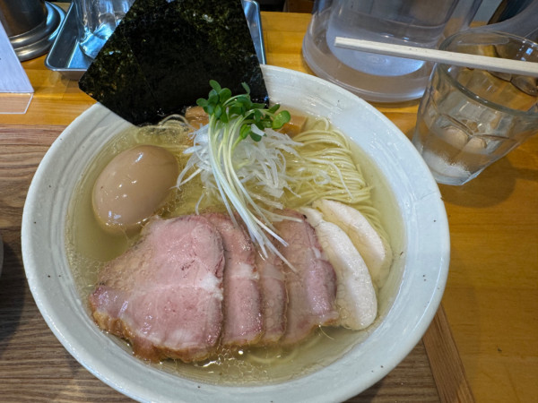 「特製鶏塩ラーメン」@MENYA NAKAGAWAの写真