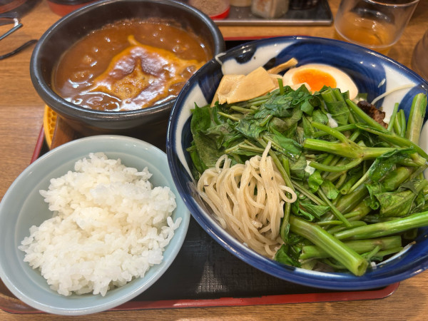 「豚骨カリーつけ麺1150円、空芯菜100円」@ラーメン猪太の写真