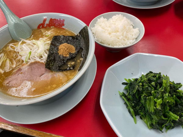 「和節とんこつ醤油ラーメン」@ラーメン山岡家 小山駅南店の写真