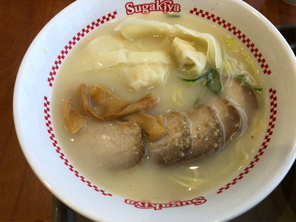「肉入りラーメン」@スガキヤ イオンモール熱田店の写真