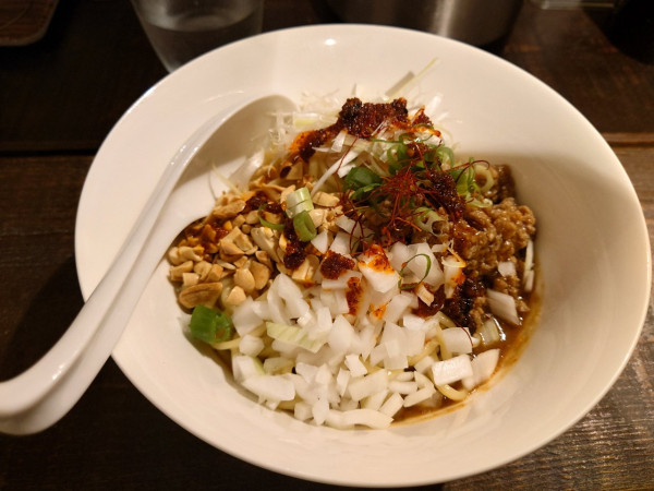 「汁なし担担麺」@百々福の写真