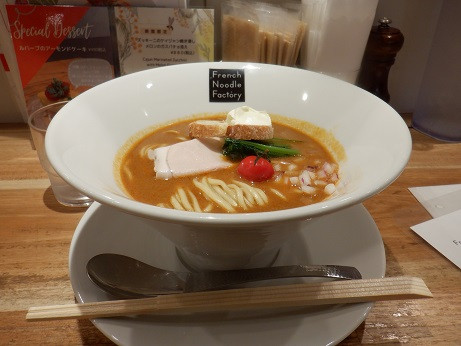 「元祖オマール海老らーめん」@French Noodle Factory 東京ドームラクーア店の写真