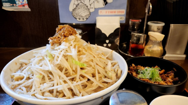 「角ふじ麺特盛もやしtp」@熊谷 大勝軒 赤ふじの写真