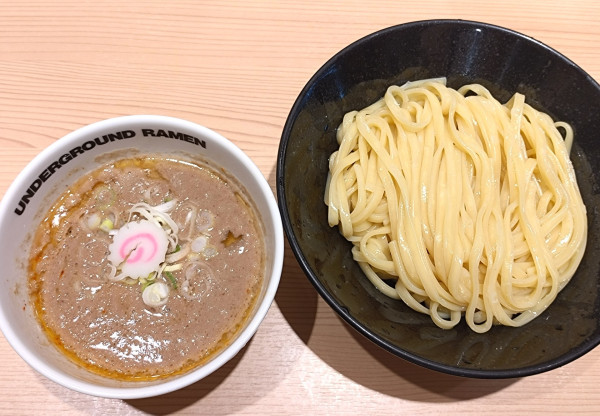 「【限定】カニつけめん ¥1100」@頑者 UNDERGROUND RAMEN 川越駅店の写真