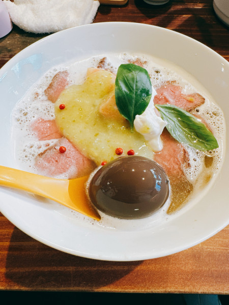 「瀬戸内冷やしニボレモンラーメン」@ビーフラーメン&つけ麺 シゲジンの写真