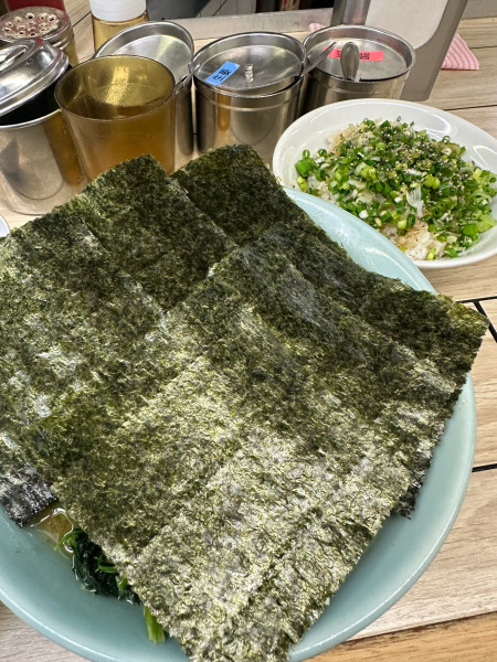 「らすた麺1000円+ほうれん草150円+ねぎめし200円」@らすた 代々木支店の写真