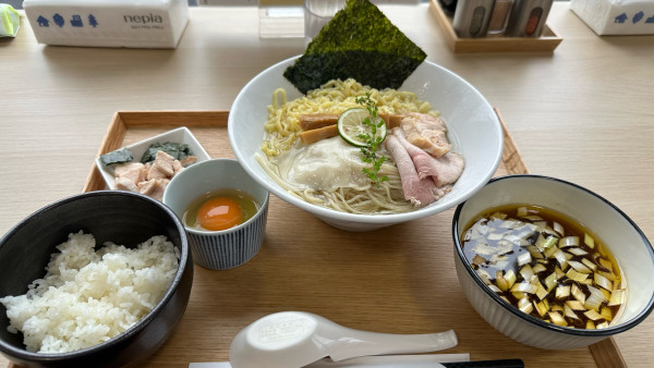 「限定昆布水つけ麺」@オーロラ食堂の写真