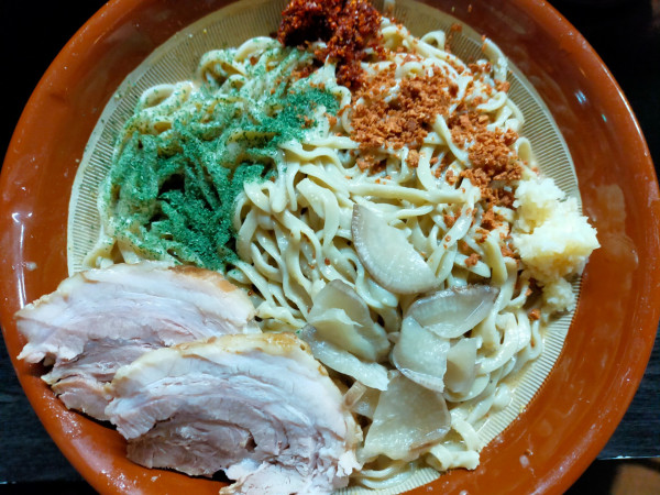 「【限定】ちぃそばパーティーズ1450円+いぶりがっこ100円」@豚星。の写真