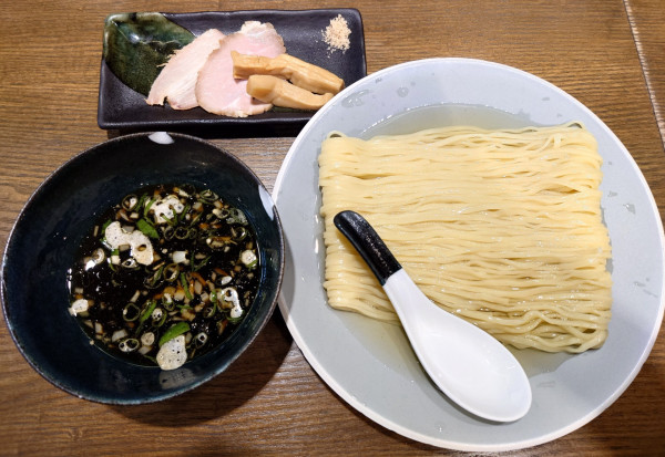 「昆布水つけ麺(950円)」@RAMEN and TSUKEMEN Number.6の写真