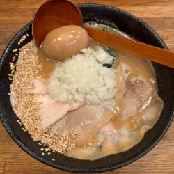 鶏白湯ラーメン醤油