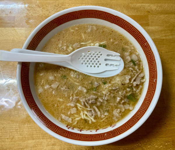 「肉みそラーメン(辛口＋ニンニク味)　850円」@大功の写真