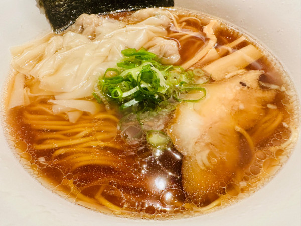 「ワンタン麺【830円】」@カドヤ食堂 阪神梅田店の写真