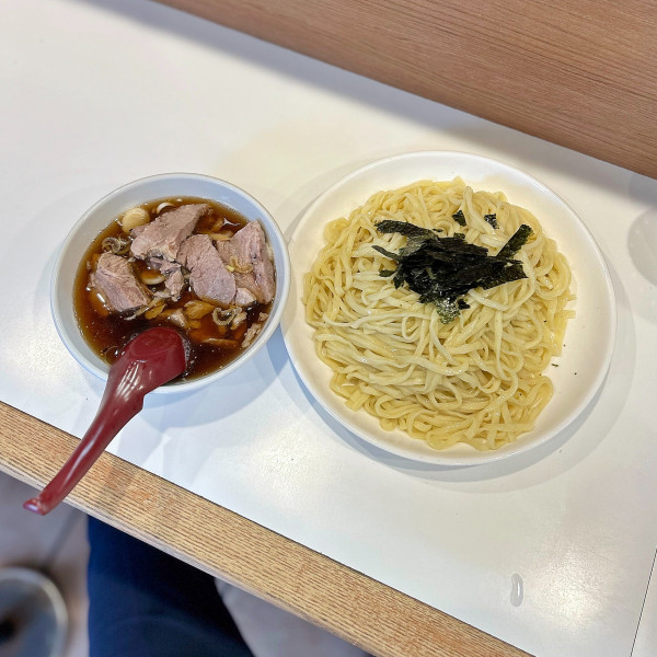 「ハーフチャーシューざる」@らぁめん ほりうち 新橋店の写真