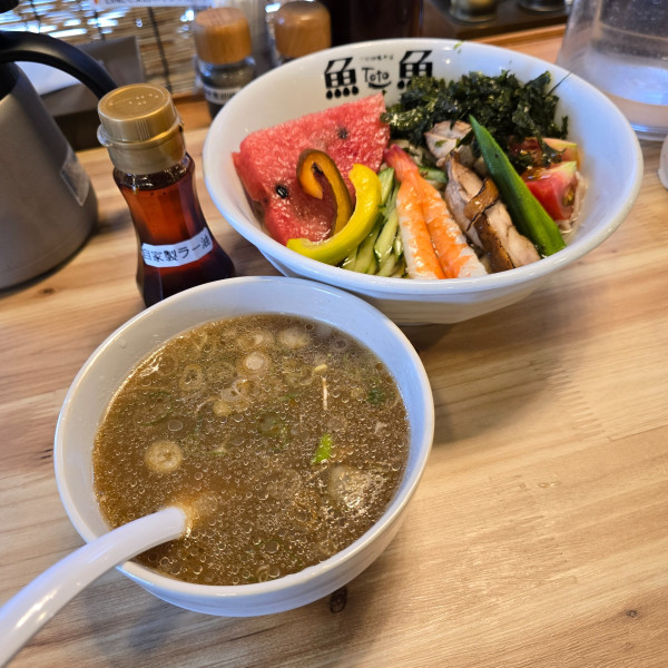 「【期間限定】夏やさいのサンラーつけ麺」@とと ホンテンの写真